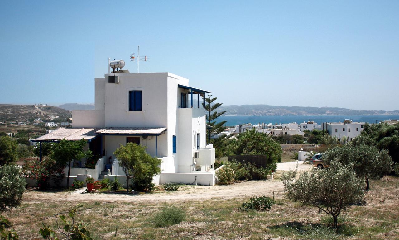 Antonis Rooms Αδάμας Εξωτερικό φωτογραφία