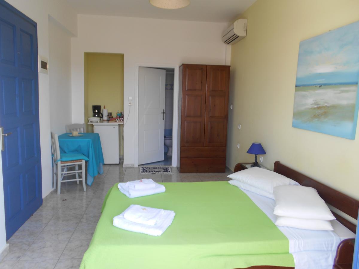 Antonis Rooms Αδάμας Εξωτερικό φωτογραφία